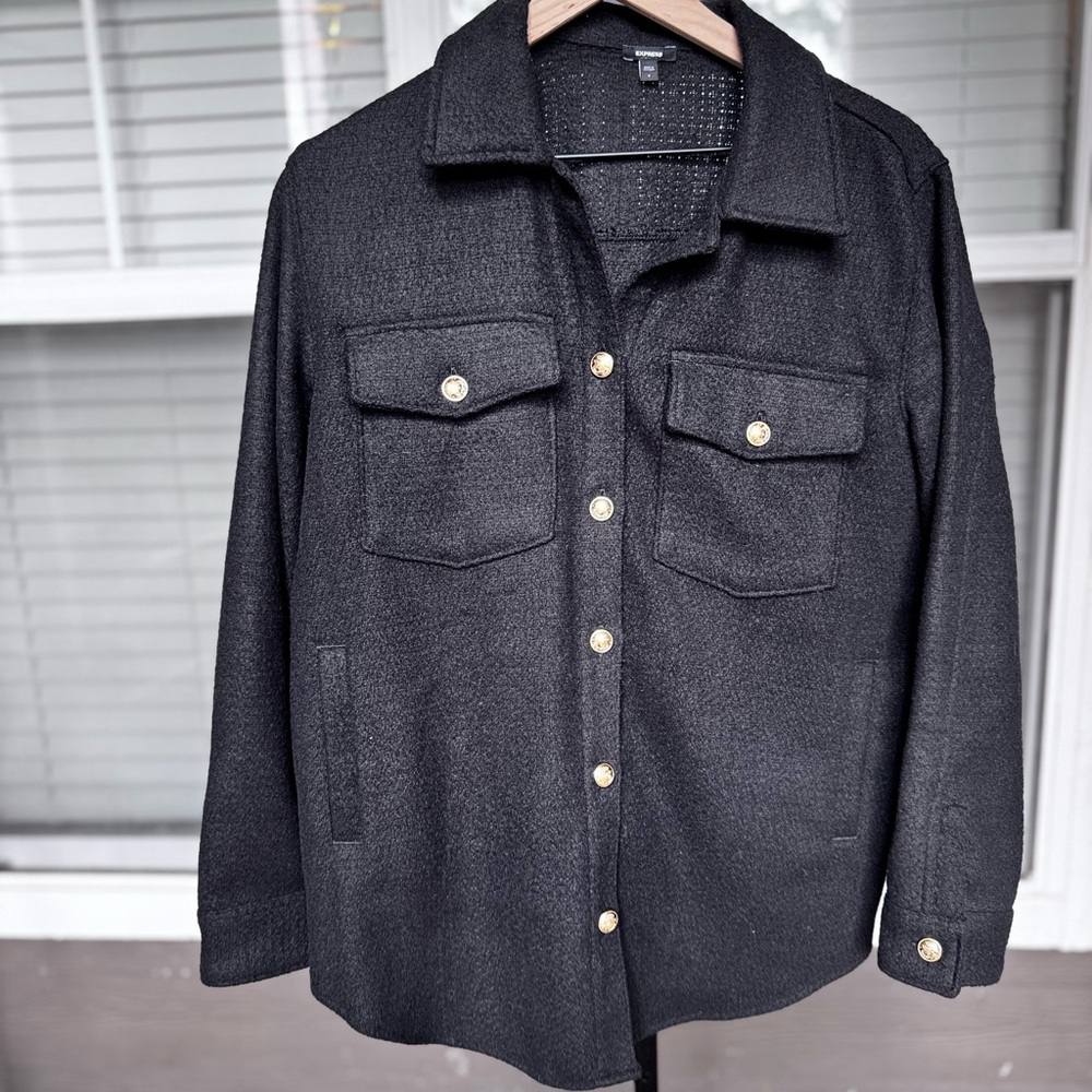 Women's Express Black Tweed Novelty Button Oversized Shacket Size Small - Picture 3 of 6